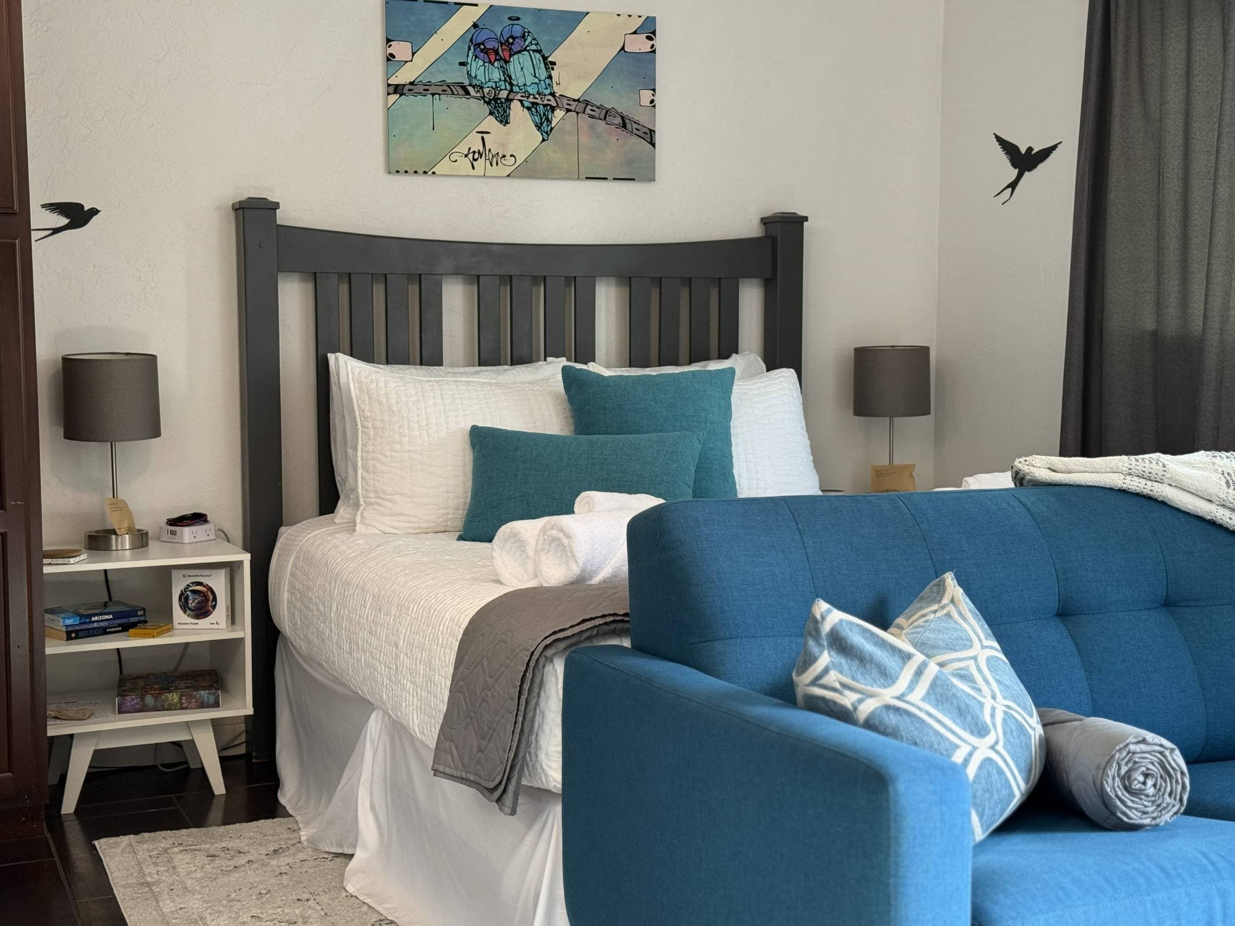 Thoughtfully Hosted Phoenix Stays